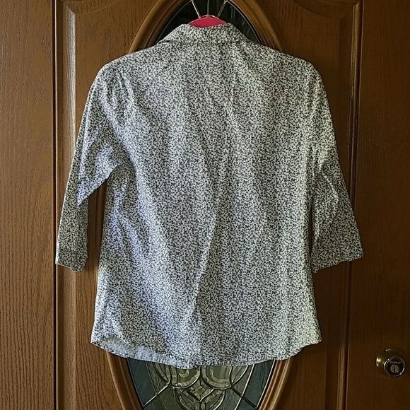 Disney Store Minnie Mouse 3/4 sleeve top Sz. S - Picture 5 of 5